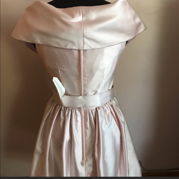 Prom time! Vintage bubblegum pink gown - Picture 2 of 2